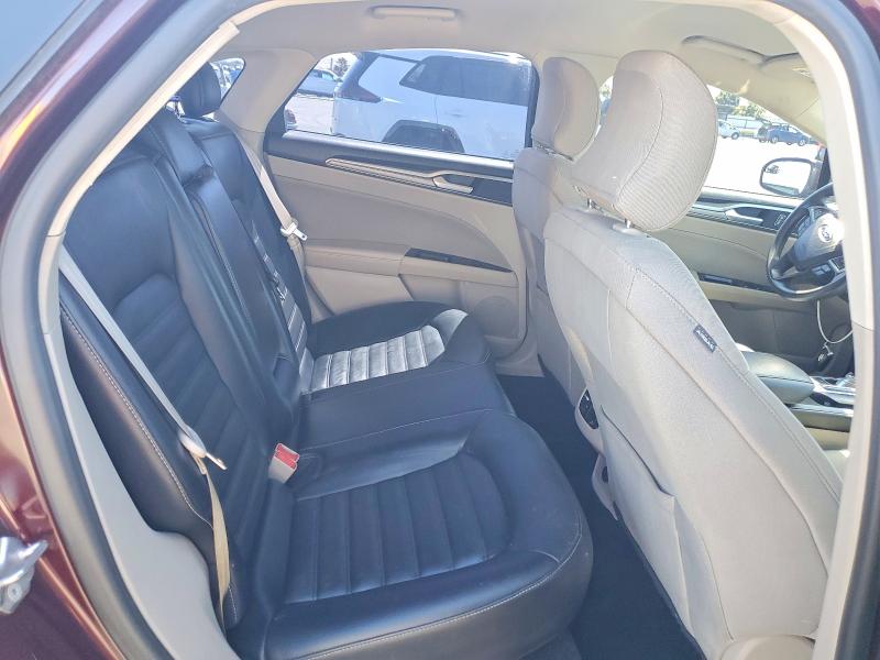 63233406 :رقم المزاد ، 3FA6P0HD8HR294990 vin ، 2017 Ford Fusion مزاد بيع