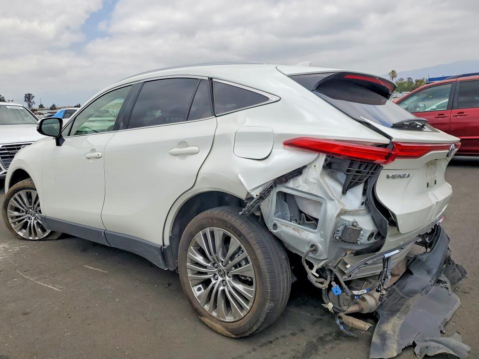 2022 Toyota Venza მანქანა იყიდება აუქციონზე, vin: JTEAAAAH3NJ105026, აუქციონის ნომერი: 59659526