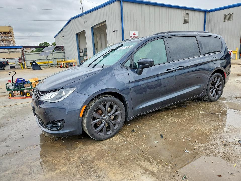 Aukcja sprzedaży 2019 Chrysler Pacifica, vin: 2C4RC1EG3KR737843, numer aukcji: 61793016