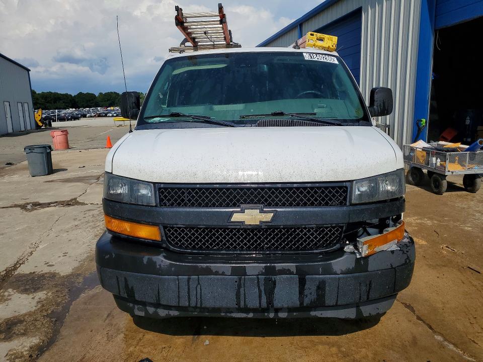 2020 Chevrolet Express G2500 მანქანა იყიდება აუქციონზე, vin: 1GCWGAFG5L1242670, აუქციონის ნომერი: 61840286