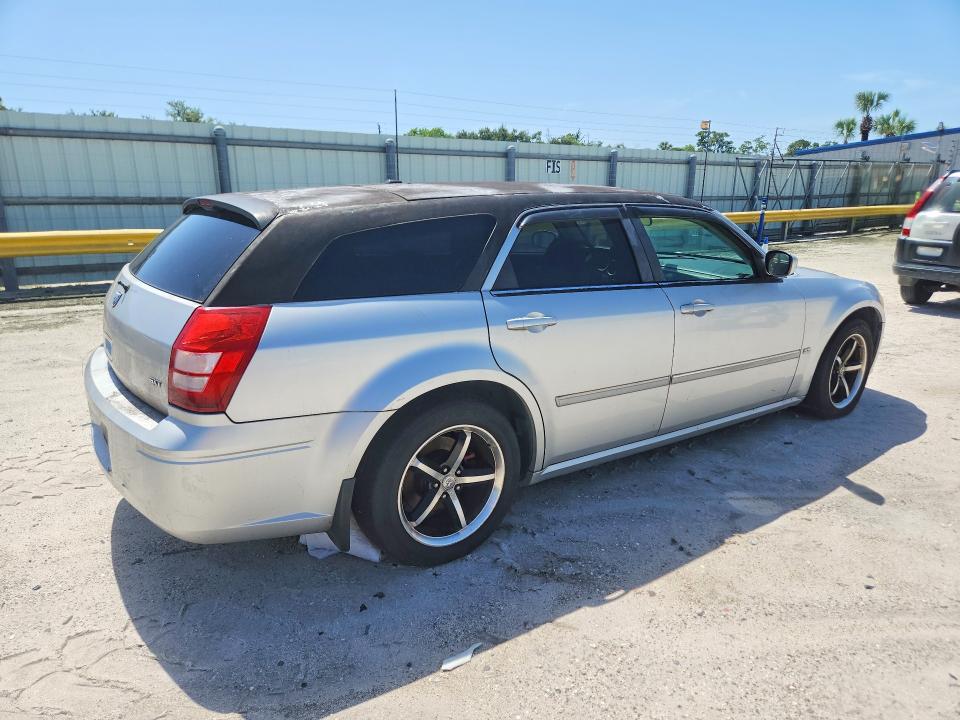 60710956 :رقم المزاد ، 2D4FV47V77H654250 vin ، 2007 Dodge Magnum مزاد بيع