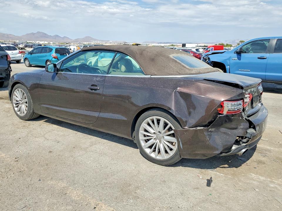 Продаж на аукціоні авто 2011 Audi A5, vin: WAULFAFHXBN003599, номер лоту: 61316226