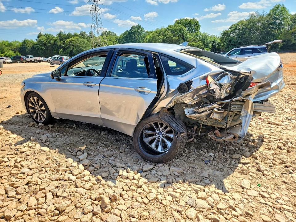 2020 Ford Fusion მანქანა იყიდება აუქციონზე, vin: 3FA6P0T90LR156162, აუქციონის ნომერი: 63339696