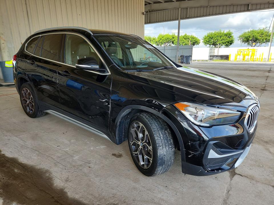 2021 Bmw X1 მანქანა იყიდება აუქციონზე, vin: WBXJG7C0XM5S59806, აუქციონის ნომერი: 62236226