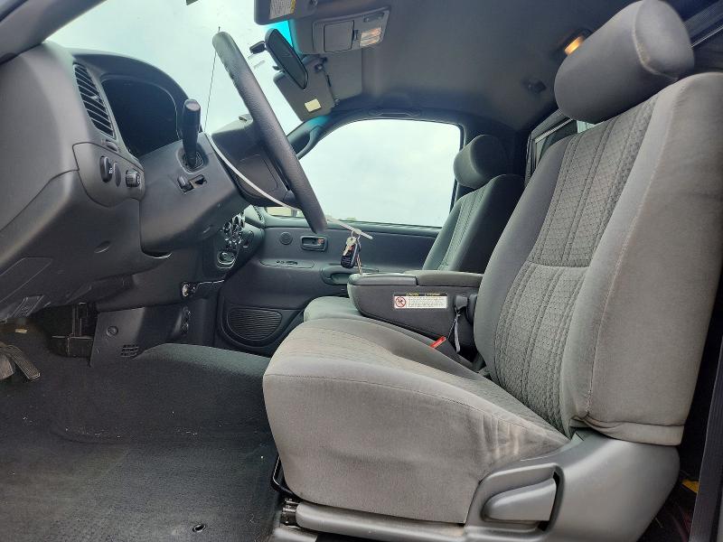 62790966 :رقم المزاد ، 5TBKT441X4S445884 vin ، 2004 Toyota Tundra مزاد بيع