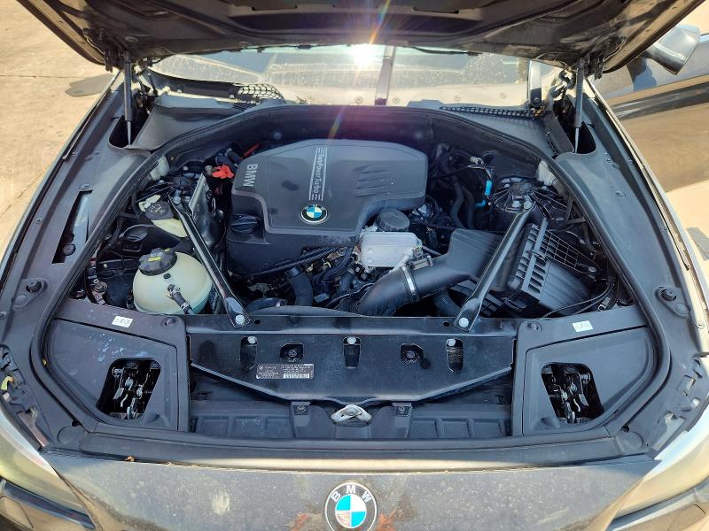 60213236 :رقم المزاد ، WBA5A7C58FD626803 vin ، 2015 Bmw 528 مزاد بيع