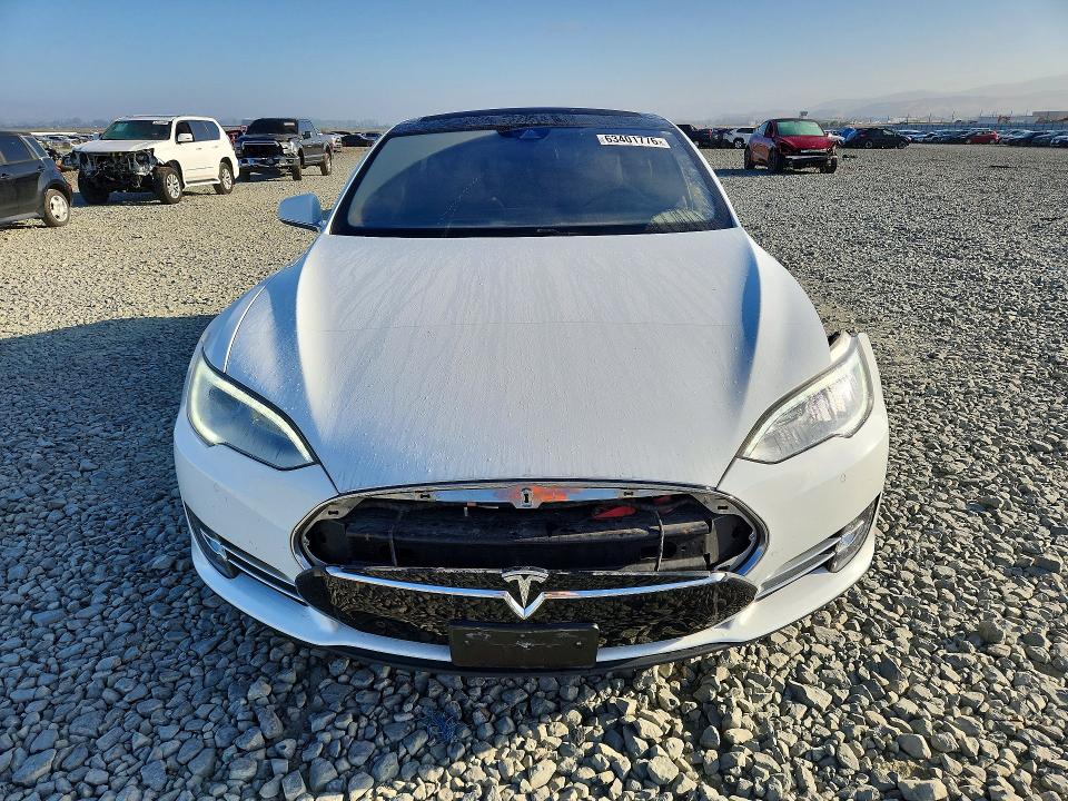 Продаж на аукціоні авто 2015 Tesla Model S, vin: 5YJSA1H26FFP78010, номер лоту: 63401776