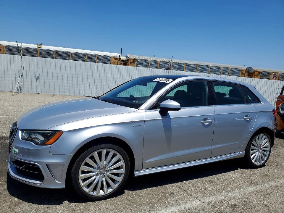 Aukcja sprzedaży 2016 Audi A3, vin: WAUTPBFF9GA090069, numer aukcji: 61202066