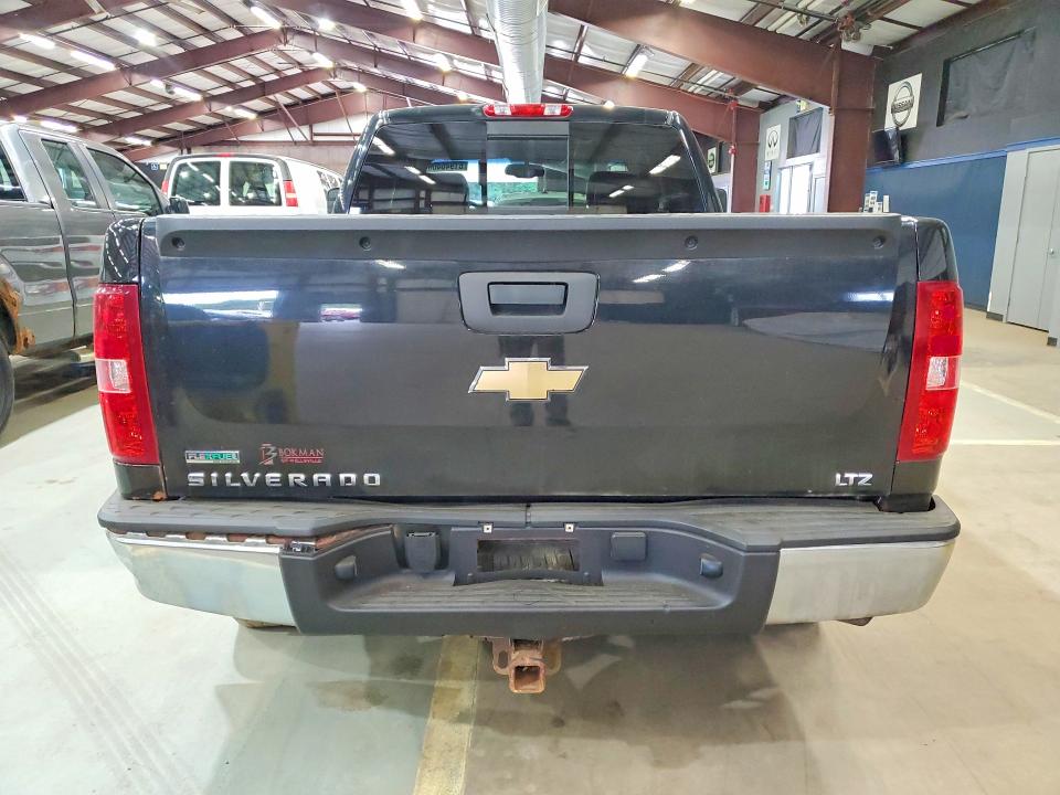 2011 Chevrolet Silverado მანქანა იყიდება აუქციონზე, vin: 1GCRKTE37BZ258424, აუქციონის ნომერი: 61946406
