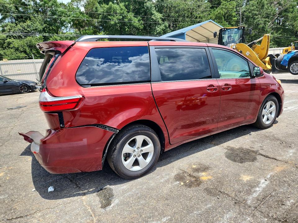 59398536 :رقم المزاد ، 5TDKK3DC1GS748739 vin ، 2016 Toyota Sienna مزاد بيع