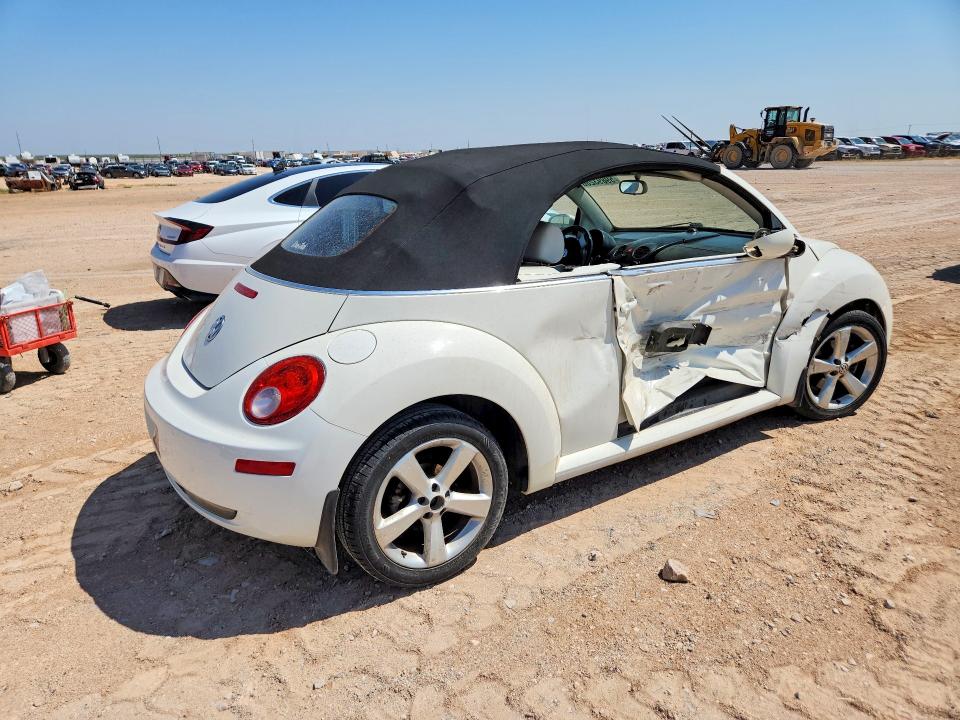 59893286 :رقم المزاد ، 3VWFF31Y07M416777 vin ، 2007 Volkswagen New Beetle مزاد بيع
