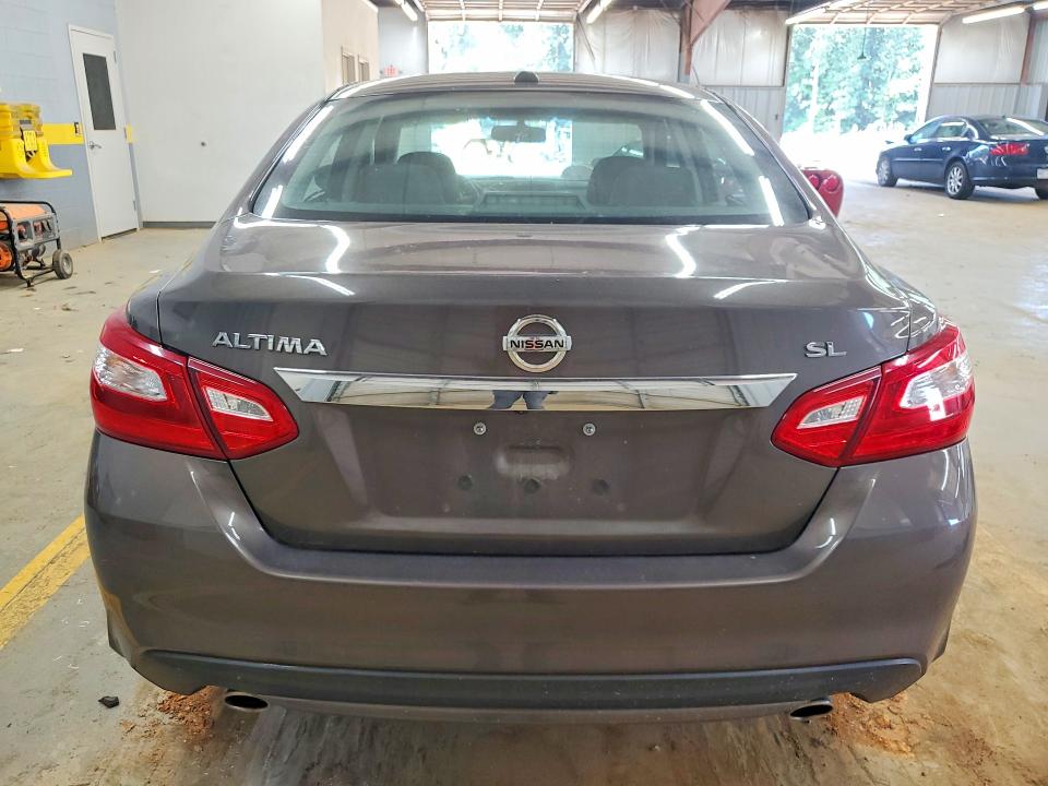 62271356 :رقم المزاد ، 1N4AL3AP8HC245847 vin ، 2017 Nissan Altima مزاد بيع