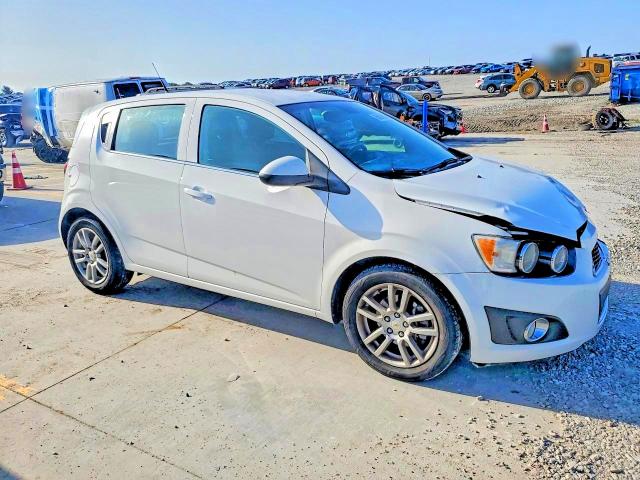 59012136 :رقم المزاد ، 1G1JC6SH7C4130381 vin ، 2012 Chevrolet Sonic مزاد بيع
