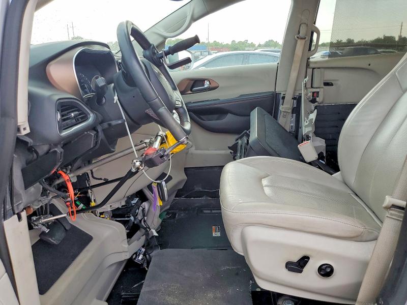 Продажа на аукционе авто 2017 Chrysler Pacifica, vin: 2C4RC1EG7HR739751, номер лота: 59830256