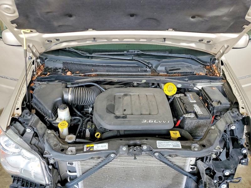 2014 Chrysler Town & Country მანქანა იყიდება აუქციონზე, vin: 2C4RC1BG9ER210866, აუქციონის ნომერი: 62260756