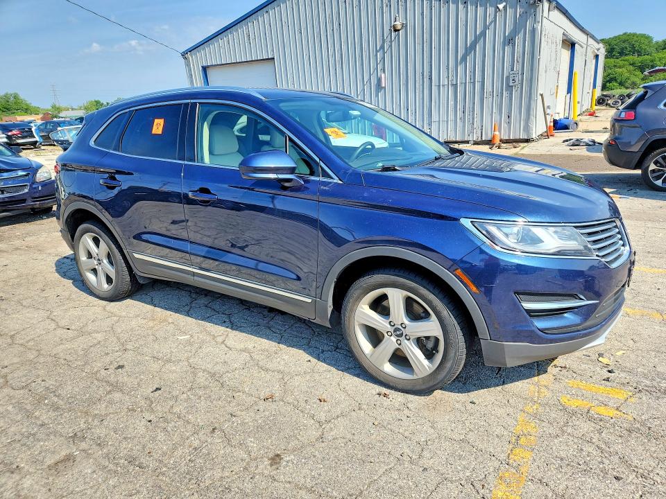 60574286 :رقم المزاد ، 5LMCJ1D97HUL50246 vin ، 2017 Lincoln Mkc مزاد بيع