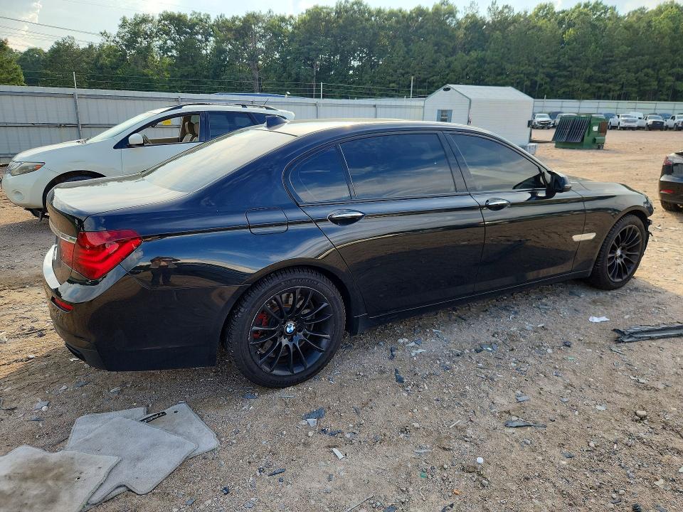 2013 Bmw 750 მანქანა იყიდება აუქციონზე, vin: WBAYE8C55DDE22029, აუქციონის ნომერი: 59769736