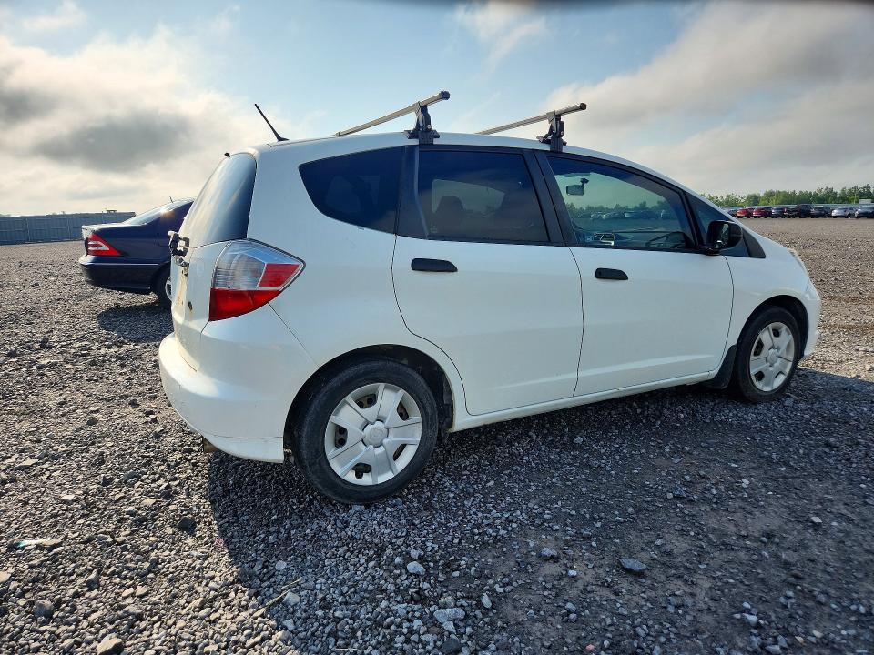 2013 Honda Fit მანქანა იყიდება აუქციონზე, vin: LUCGE8H34D3005182, აუქციონის ნომერი: 60303406
