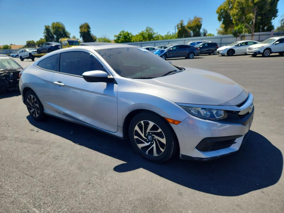 Auction sale of the 2018 Honda Civic, vin: 2HGFC4B05JH308690, lot number: 58150556