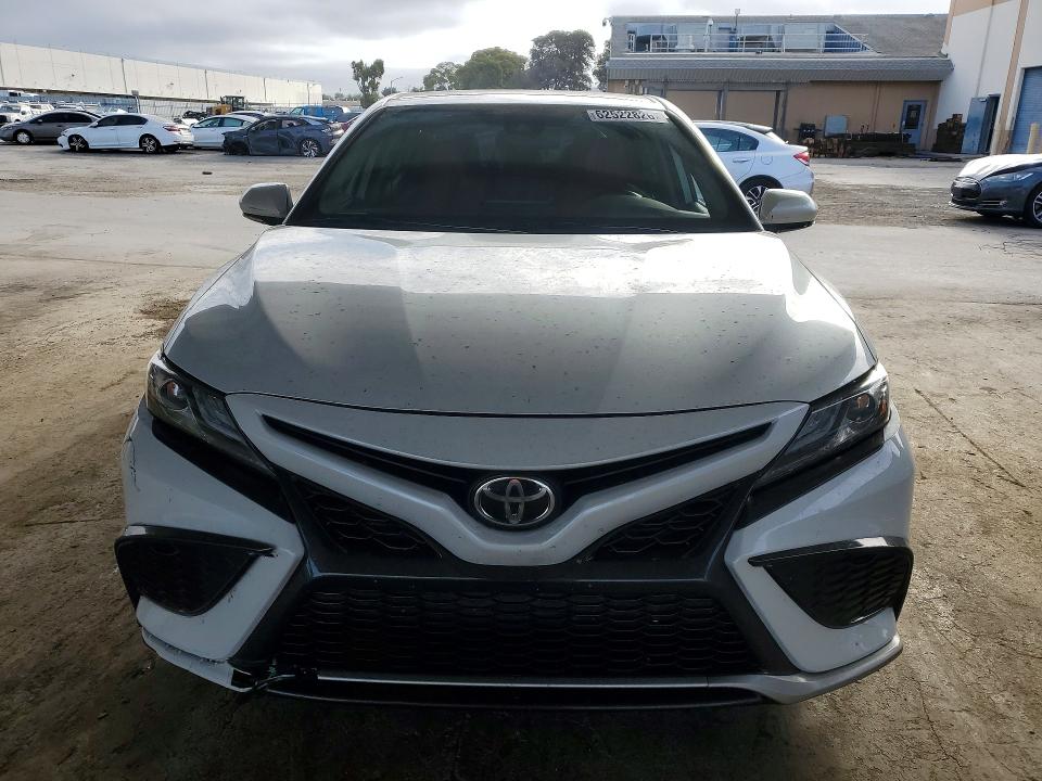 Продажа на аукционе авто 2021 Toyota Camry, vin: 4T1K61AKXMU609135, номер лота: 62522826
