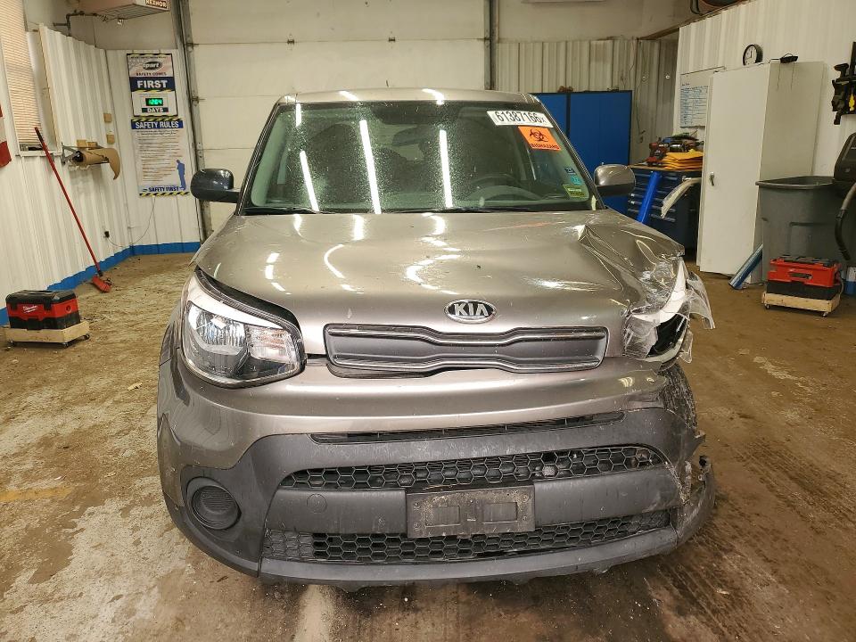 Продажа на аукционе авто 2018 Kia Soul, vin: KNDJN2A24J7600479, номер лота: 61387166