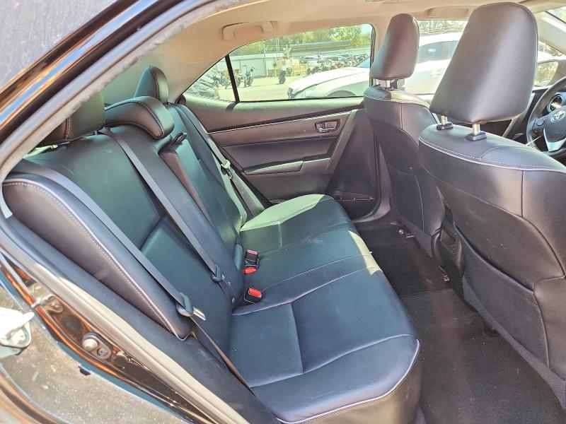 61408656 :رقم المزاد ، 5YFBURHEXJP811457 vin ، 2018 Toyota Corolla مزاد بيع
