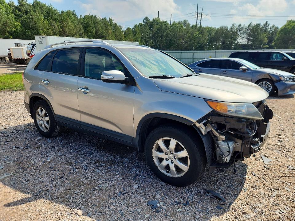 2013 Kia Sorento მანქანა იყიდება აუქციონზე, vin: 5XYKT4A61DG366320, აუქციონის ნომერი: 95586335