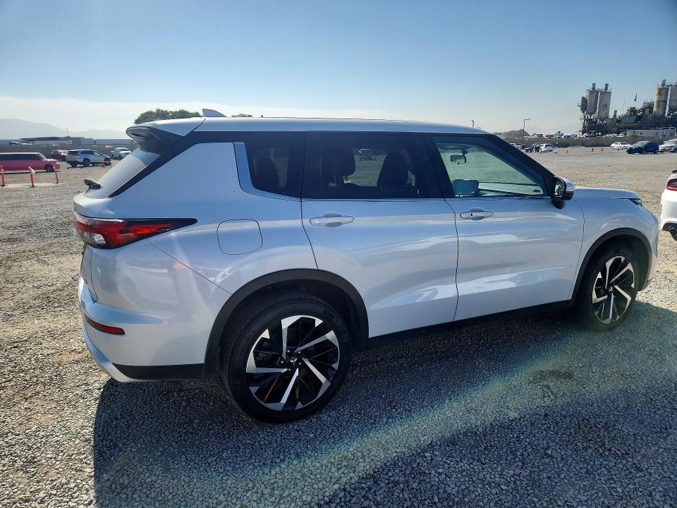 60788696 :رقم المزاد ، JA4J3VA85RZ088060 vin ، 2024 Mitsubishi Outlander مزاد بيع