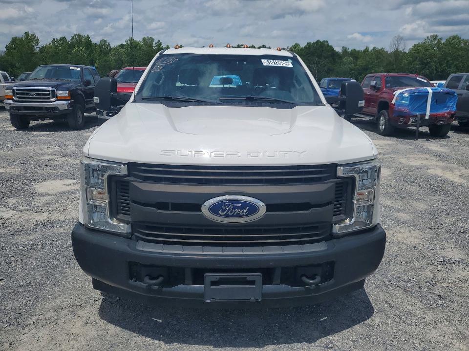 Продажа на аукционе авто 2019 Ford F350, vin: 1FD7X3E62KEC46817, номер лота: 61013086