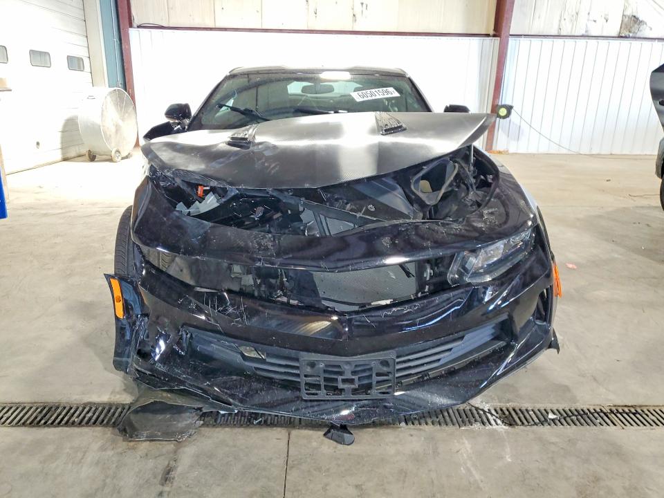 Продажа на аукционе авто 2017 Chevrolet Camaro, vin: 1G1FB1RX5H0111528, номер лота: 60501596