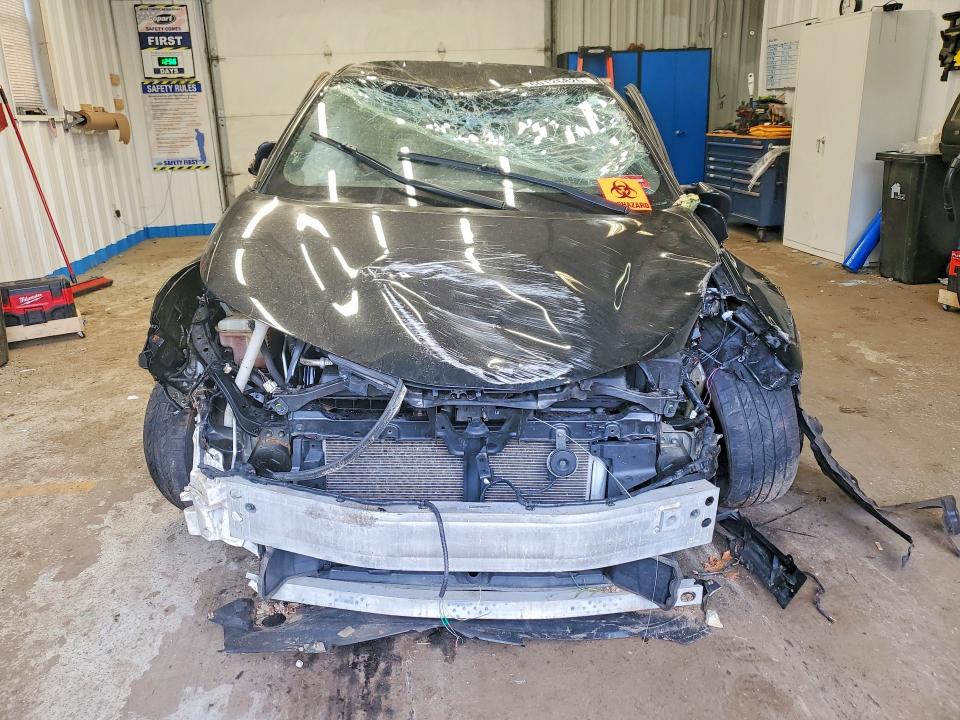 60126826 :رقم المزاد ، NMTKHMBX6JR040762 vin ، 2018 Toyota C-hr مزاد بيع
