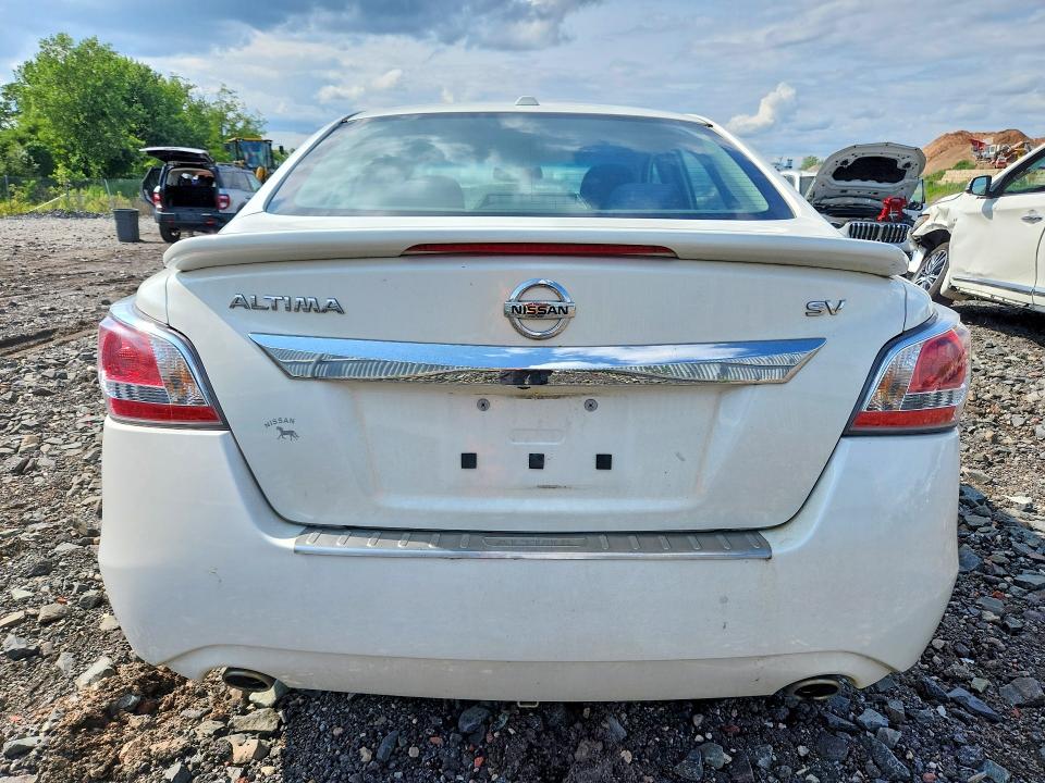 Продажа на аукционе авто 2015 Nissan Altima, vin: 1N4AL3AP9FC598398, номер лота: 62421316