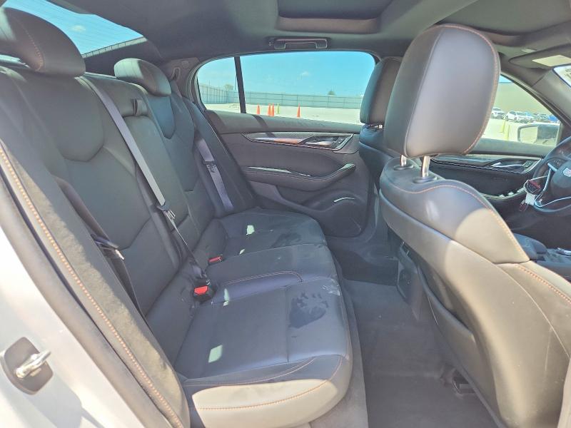 61930136 :رقم المزاد ، 1G6DP5RK8S0100206 vin ، 2025 Cadillac Ct5 مزاد بيع