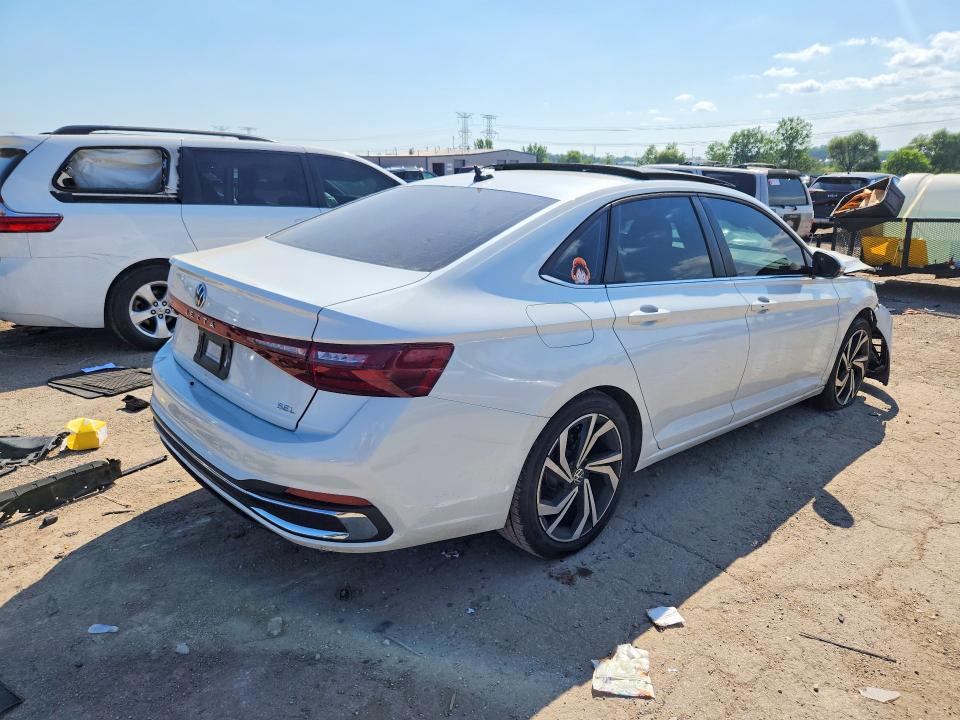 Auction sale of the 2025 Volkswagen Jetta, vin: 3VWGX7BU4SM041621, lot number: 60301436