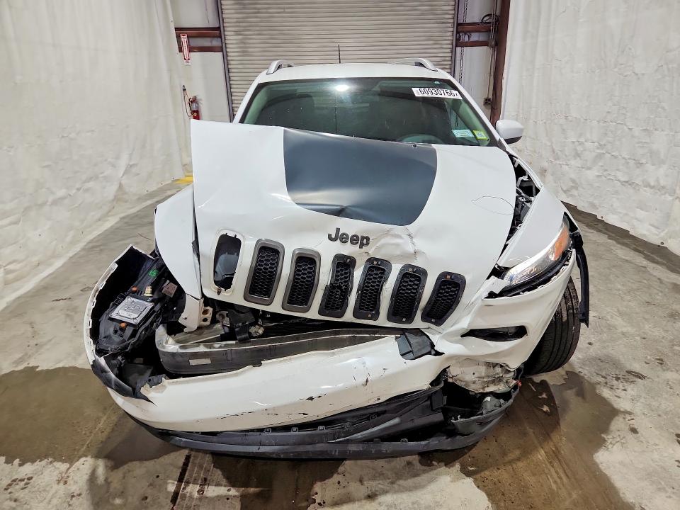 Продажа на аукционе авто 2017 Jeep Cherokee, vin: 1C4PJMCS1HW506350, номер лота: 60930766