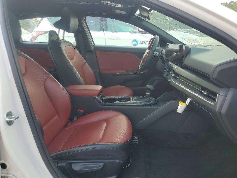 59575776 :رقم المزاد ، 3KPFW4DE0SE225776 vin ، 2025 Kia K4 مزاد بيع