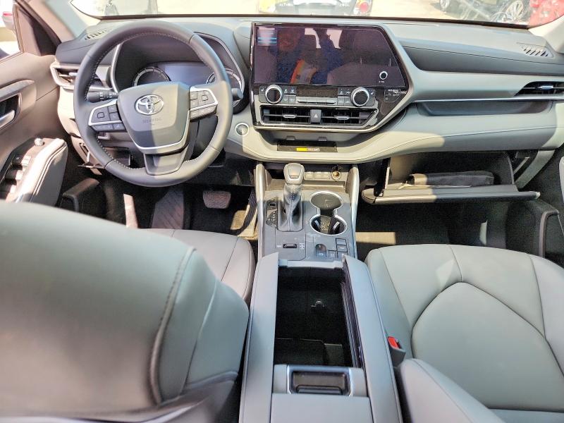 Продаж на аукціоні авто 2025 Toyota Highlander, vin: 5TDKDRAH4SS557578, номер лоту: 59916296