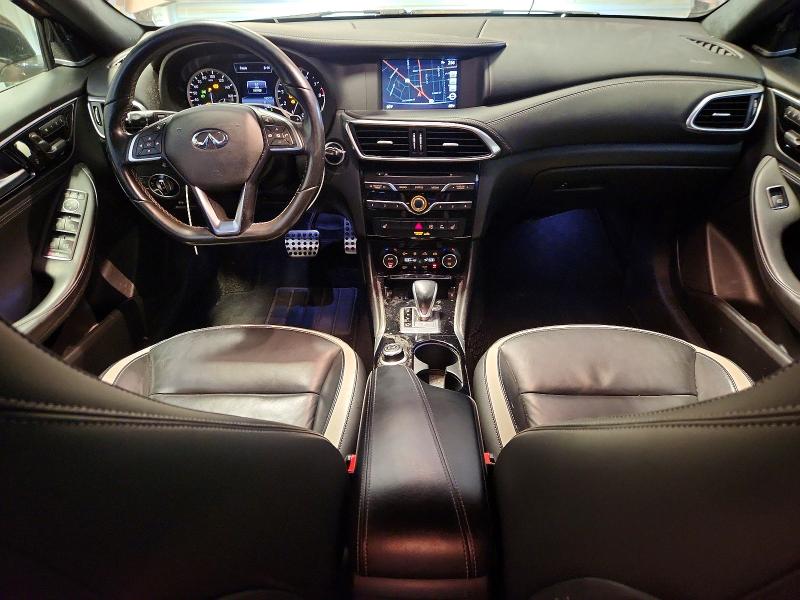 60314136 :رقم المزاد ، SJKCH5CP8HA021628 vin ، 2017 Infiniti Qx30 مزاد بيع