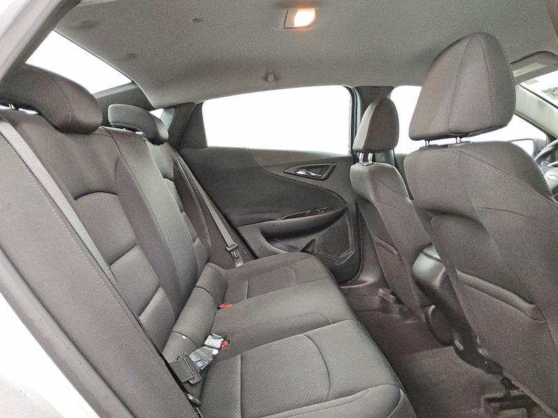Продажа на аукционе авто 2020 Chevrolet Malibu, vin: 1G1ZC5ST4LF082585, номер лота: 62273366