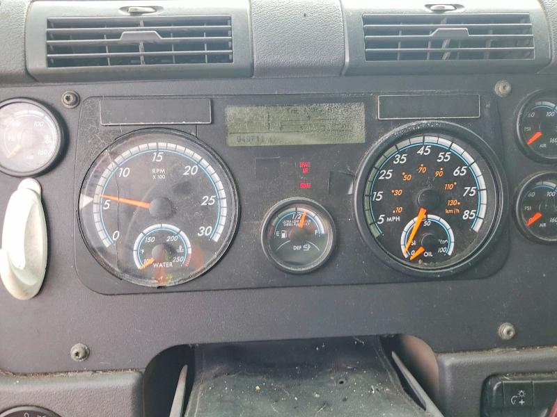 Продаж на аукціоні авто 2014 Freightliner Cascadia 125, vin: 1FUBGLD65ELFV3359, номер лоту: 60434286