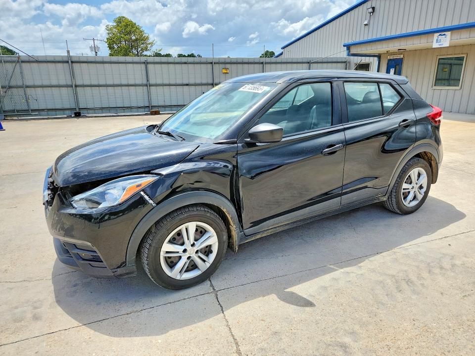 62135696 :رقم المزاد ، 3N1CP5BV1LL520152 vin ، 2020 Nissan Kicks مزاد بيع