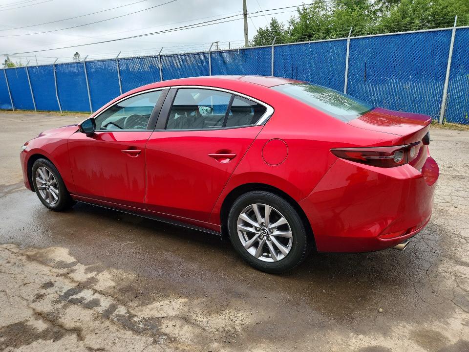 62917996 :رقم المزاد ، JM1BPAB75M1301867 vin ، 2021 Mazda 3 مزاد بيع