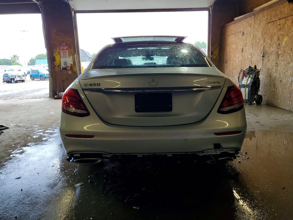 60297016 :رقم المزاد ، WDDZF6JB9KA520189 vin ، 2019 Mercedes-benz E مزاد بيع