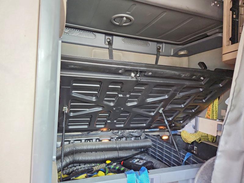 2018 Freightliner Cascadia 125 მანქანა იყიდება აუქციონზე, vin: 3AKJGLDR1JSJL1686, აუქციონის ნომერი: 56465336