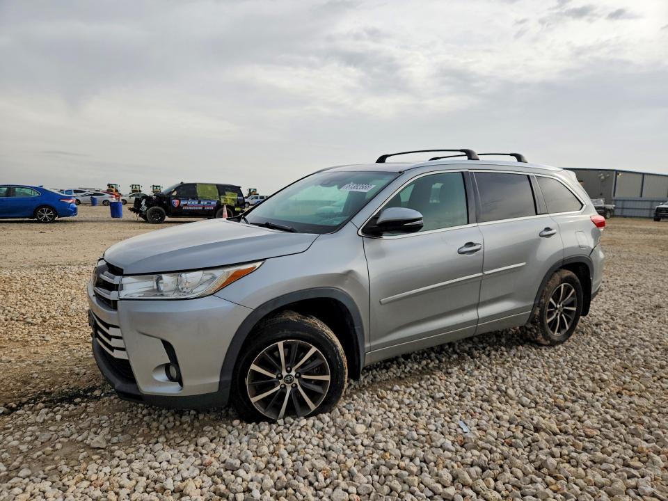 Aukcja sprzedaży 2017 Toyota Highlander, vin: 5TDJZRFHXHS373129, numer aukcji: 61382666