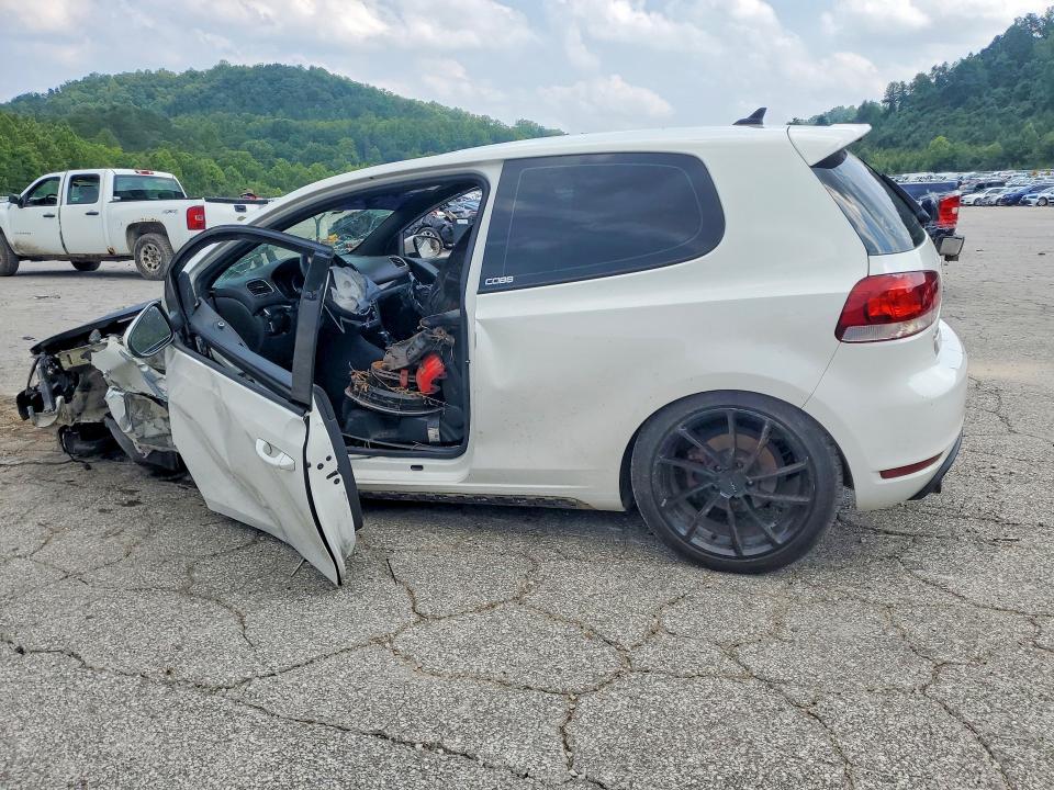 61507396 :رقم المزاد ، WVWFV7AJXBW214943 vin ، 2011 Volkswagen Gti مزاد بيع