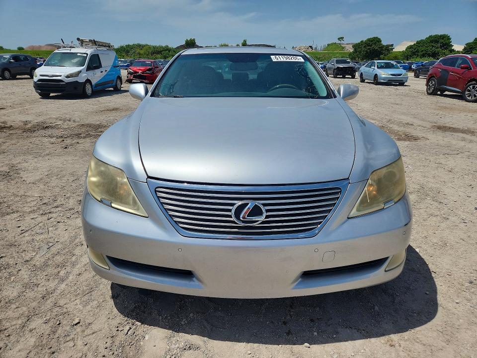61198286 :رقم المزاد ، JTHBL46F485056863 vin ، 2008 Lexus Ls مزاد بيع