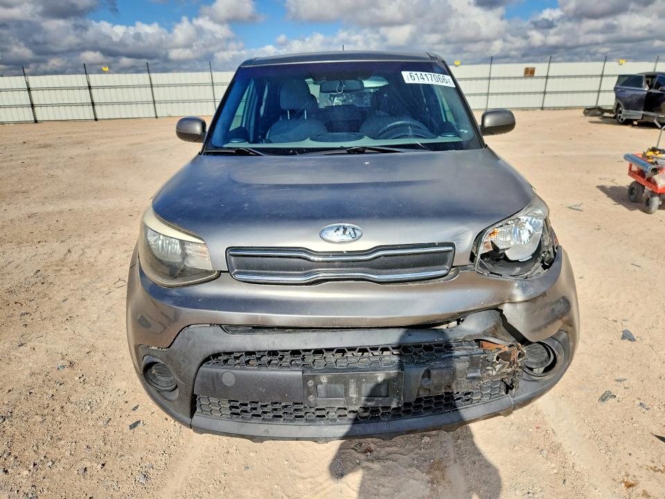 61417066 :رقم المزاد ، KNDJN2A2XK7671493 vin ، 2019 Kia Soul مزاد بيع