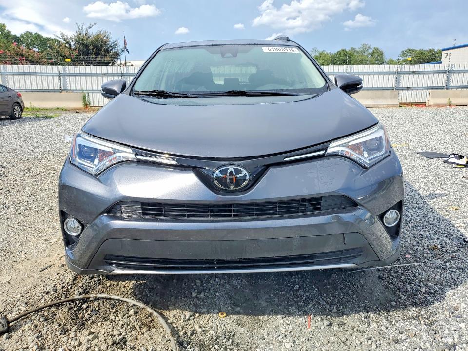 2018 Toyota Rav4 მანქანა იყიდება აუქციონზე, vin: JTMYFREV6JD126934, აუქციონის ნომერი: 61863916