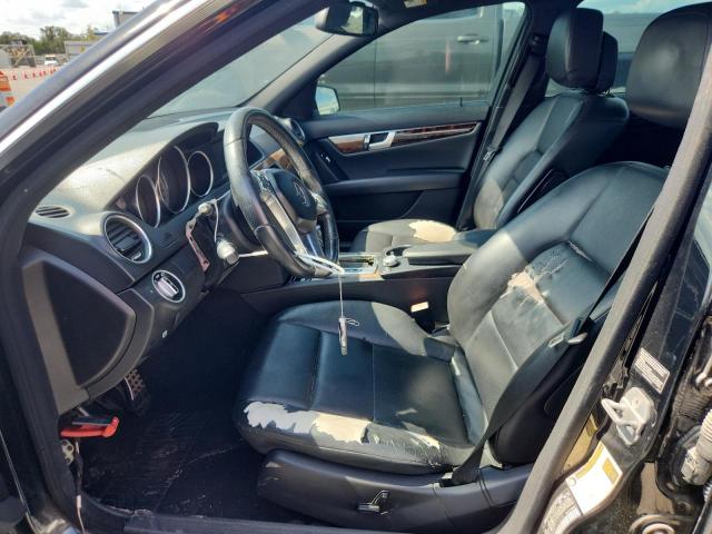 62034256 :رقم المزاد ، WDDGF8BB0CF910510 vin ، 2012 Mercedes-benz C مزاد بيع
